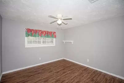 10514 Sagemeadow Court, Houston, TX 77089 - Photo 24