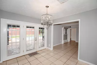 10514 Sagemeadow Court, Houston, TX 77089 - Photo 12