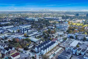 923 Fisher St, Houston, TX 77018 - Photo 46