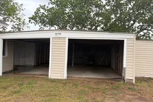 3787 Fm 1162 Rd, El Campo, TX 77437 - Photo 2