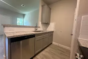 104 Turner Dr, Willis, TX 77378 - Photo 6
