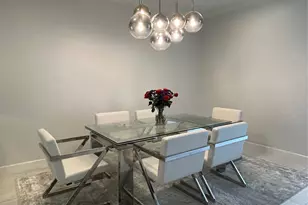 6000 Sugar Hill Dr, Houston, TX 77057 - Photo 8