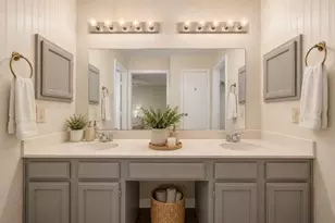 8319 Wind Veil Dr, Houston, TX 77040 - Photo 16