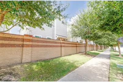 10008 Waving Grain Lane, Houston, TX 77080 - Photo 24