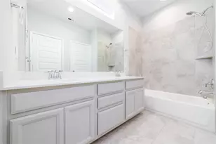 10008 Waving Grain Ln, Houston, TX 77080 - Photo 10
