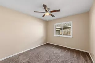 511 Springwood Dr, Conroe, TX 77385 - Photo 22