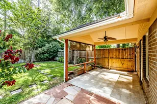 511 Springwood Dr, Conroe, TX 77385 - Photo 6
