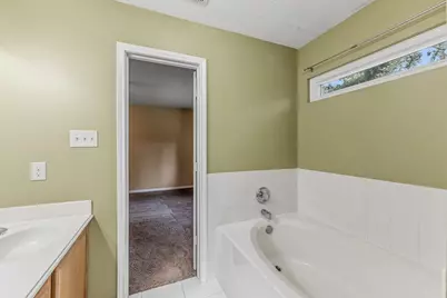 511 Springwood Drive, Conroe, TX 77385 - Photo 18