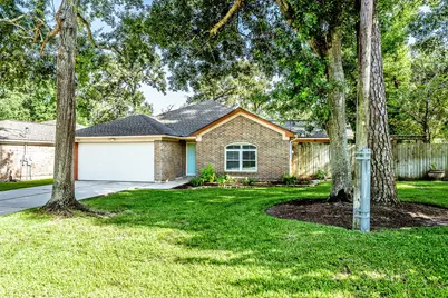 511 Springwood Drive, Conroe, TX 77385 - Photo 10