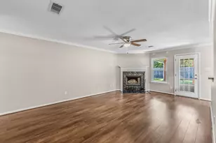 511 Springwood Dr, Conroe, TX 77385 - Photo 12
