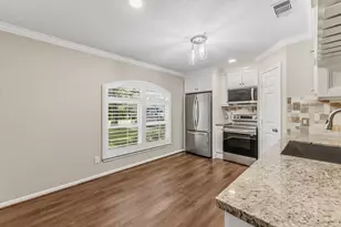 511 Springwood Dr, Conroe, TX 77385 - Photo 14
