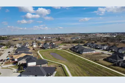 220 Magnolia Laurel Drive, Alvin, TX 77511 - Photo 36