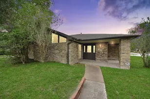 8227 Ivan Reid Dr, Houston, TX 77040 - Photo 2