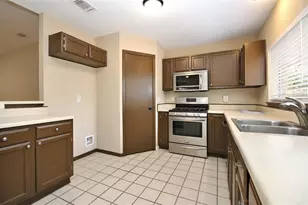 18203 Brooknoll Dr, Houston, TX 77084 - Photo 6