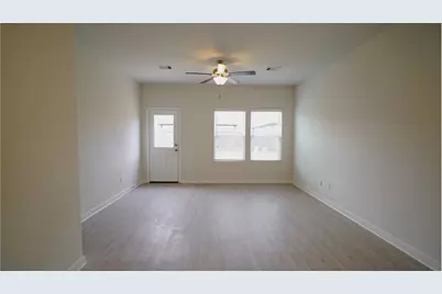 5727 Quest Valley Drive, Katy, TX 77493 - Photo 18