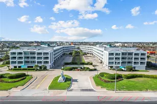 6102 Seawall Blvd, Galveston, TX 77551 - Photo 1