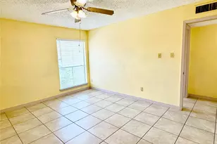 8360 Jorine Dr, Houston, TX 77036 - Photo 6
