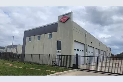 1435 Fm 1463 Road #E7, Katy, TX 77494 - Photo 2