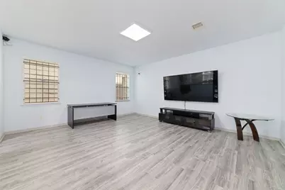 14710 Branchwest Drive, Houston, TX 77082 - Photo 8