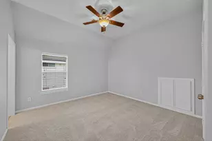 13703 Elm Shores Dr, Houston, TX 77044 - Photo 30