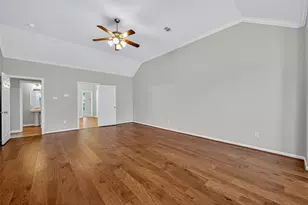 13703 Elm Shores Dr, Houston, TX 77044 - Photo 22