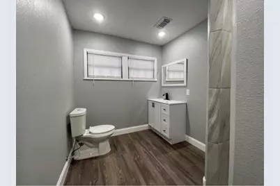 1604 California Street, Baytown, TX 77520 - Photo 6