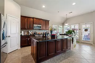 2609 Briar Rose Ct, Pearland, TX 77584 - Photo 10