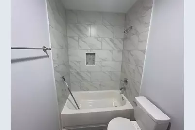 8710 Valley Flag, Houston, TX 77078 - Photo 22