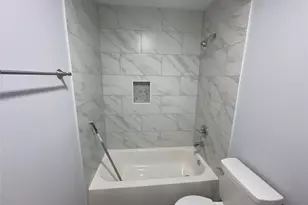 8710 Valley Flag, Houston, TX 77078 - Photo 22
