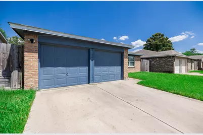 8710 Valley Flag, Houston, TX 77078 - Photo 2