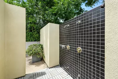 1385 Arlington Street #1385, Houston, TX 77008 - Photo 24