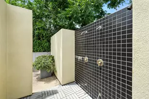 1385 Arlington St, Houston, TX 77008 - Photo 24