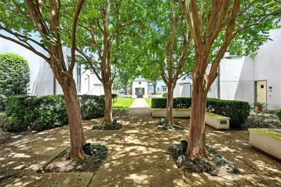 1385 Arlington Street #1385, Houston, TX 77008 - Photo 4