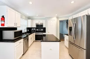 14203 Almond Bay Ln, Houston, TX 77083 - Photo 4