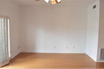 2425 Underwood Street #350, Houston, TX 77030 - Photo 4