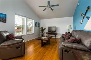 16530 Bermuda Way, Jamaica Beach, TX 77554 - Photo 2