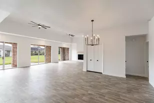 20 Charleston Street N, Sugar Land, TX 77478 - Photo 4