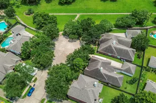 3006 Autumn Hills Ct, Friendswood, TX 77546 - Photo 6
