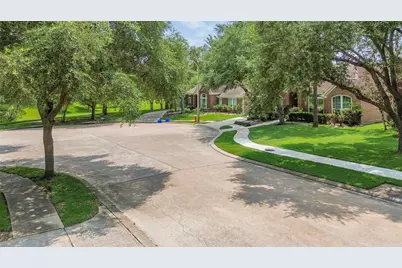 3006 Autumn Hills Court, Friendswood, TX 77546 - Photo 8