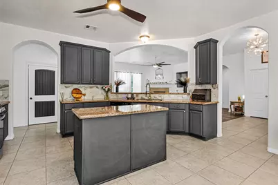 1006 Commons Waterway Drive, Huffman, TX 77336 - Photo 16