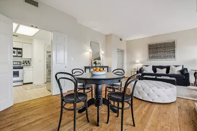 2001 Holcombe Boulevard #504, Houston, TX 77030 - Photo 6