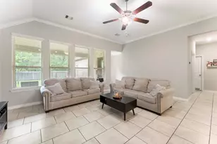 2845 Bretton Woods Dr, Conroe, TX 77301 - Photo 18