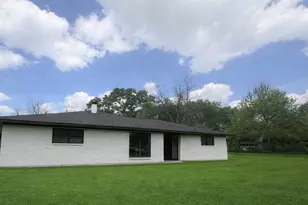 143 Hollyvale Dr, Houston, TX 77060 - Photo 4