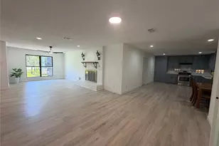 143 Hollyvale Dr, Houston, TX 77060 - Photo 14