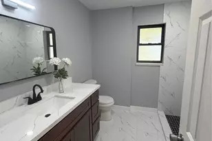 143 Hollyvale Dr, Houston, TX 77060 - Photo 22