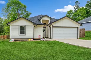 14986 Indian Hill Trail, Willis, TX 77378 - Photo 2