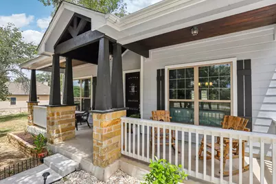 114 County Road 6863, Natalia, TX 78059 - Photo 2