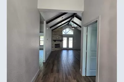 114 County Road 6863, Natalia, TX 78059 - Photo 4