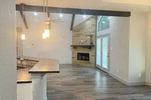 114 Co Rd 6863, Natalia, TX 78059 - Photo 10