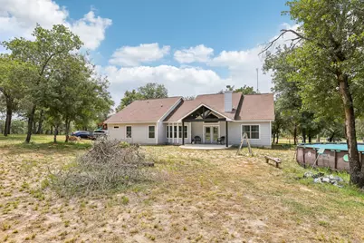 114 County Road 6863, Natalia, TX 78059 - Photo 38